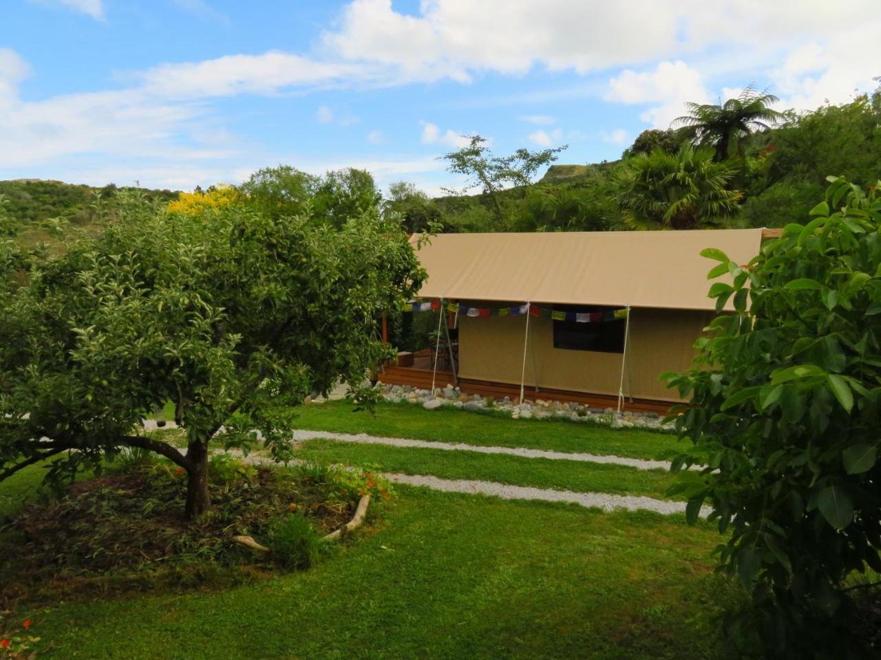 Hotel Omarama Oasis - Permaculture Glamping Pohara Exteriér fotografie